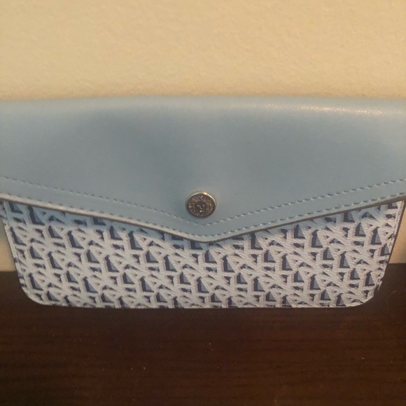 Anne Klein - Picture 3 of 10